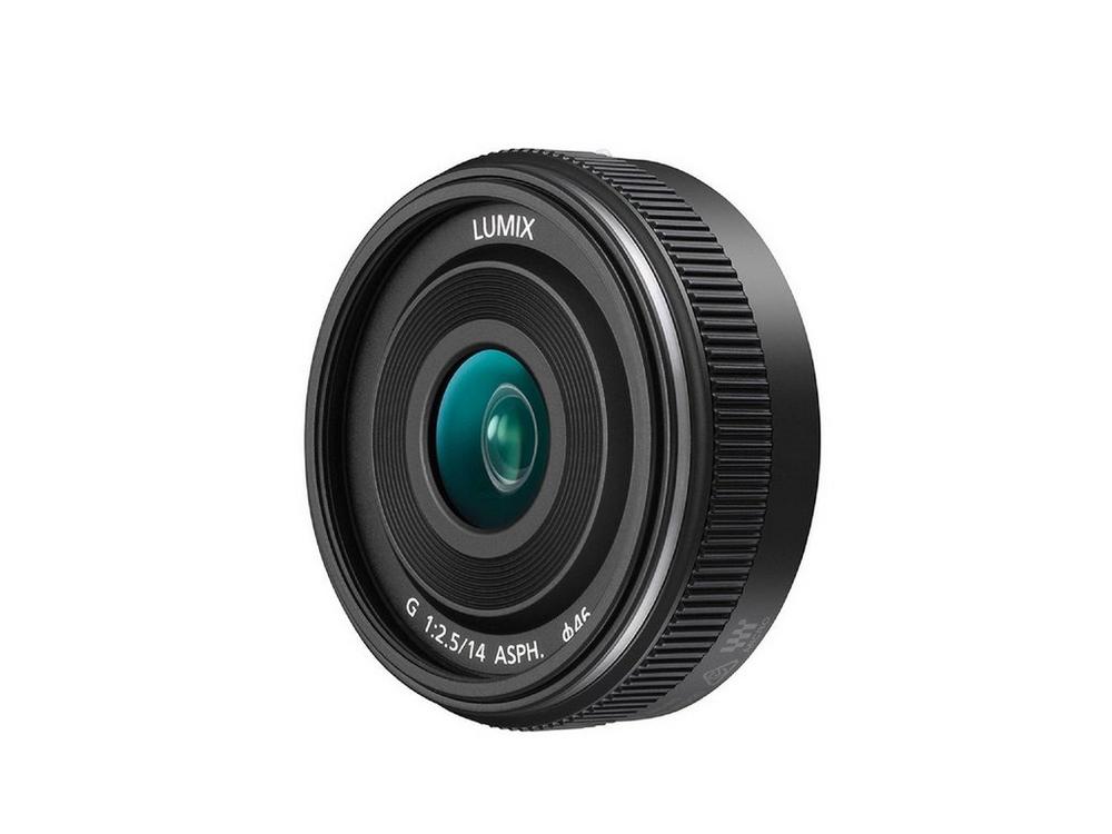 Panasonic 14mm F2.5 II lens photo